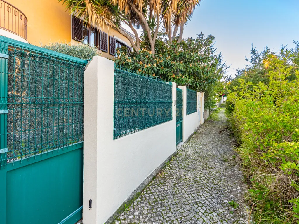Land for Development in Olivais, Lisboa - image 14