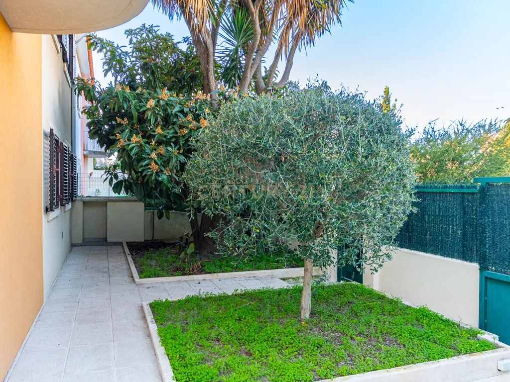 Land for Development in Olivais, Lisboa - image 19