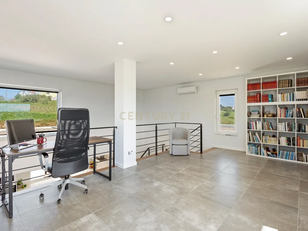 Land for Development in Ribamar, Lourinhã - image 22