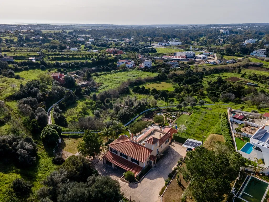 Land for Development in Alvor, Portimão - image 27