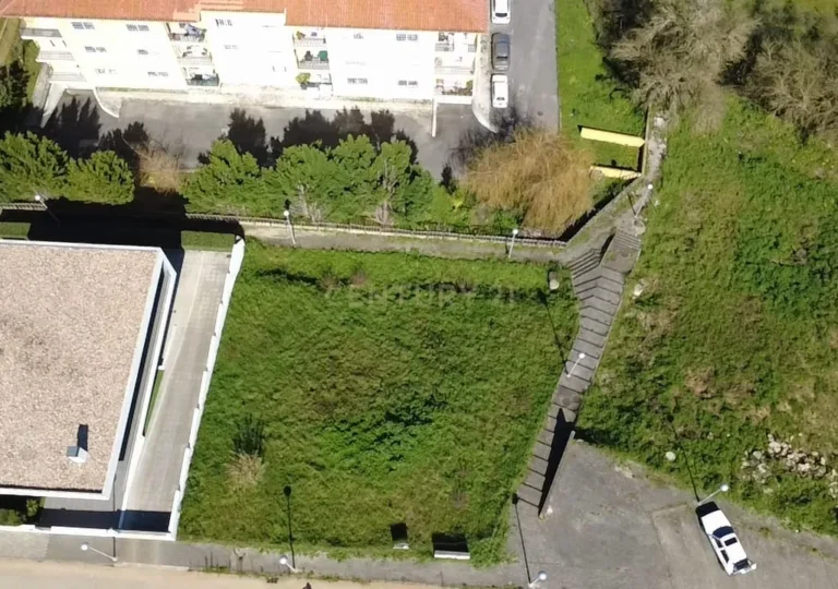 Land for Development in Malveira e São Miguel de Alcainça, Mafra - image 01