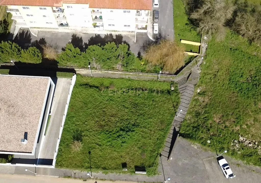 Land for Development in Malveira e São Miguel de Alcainça, Mafra - image 01