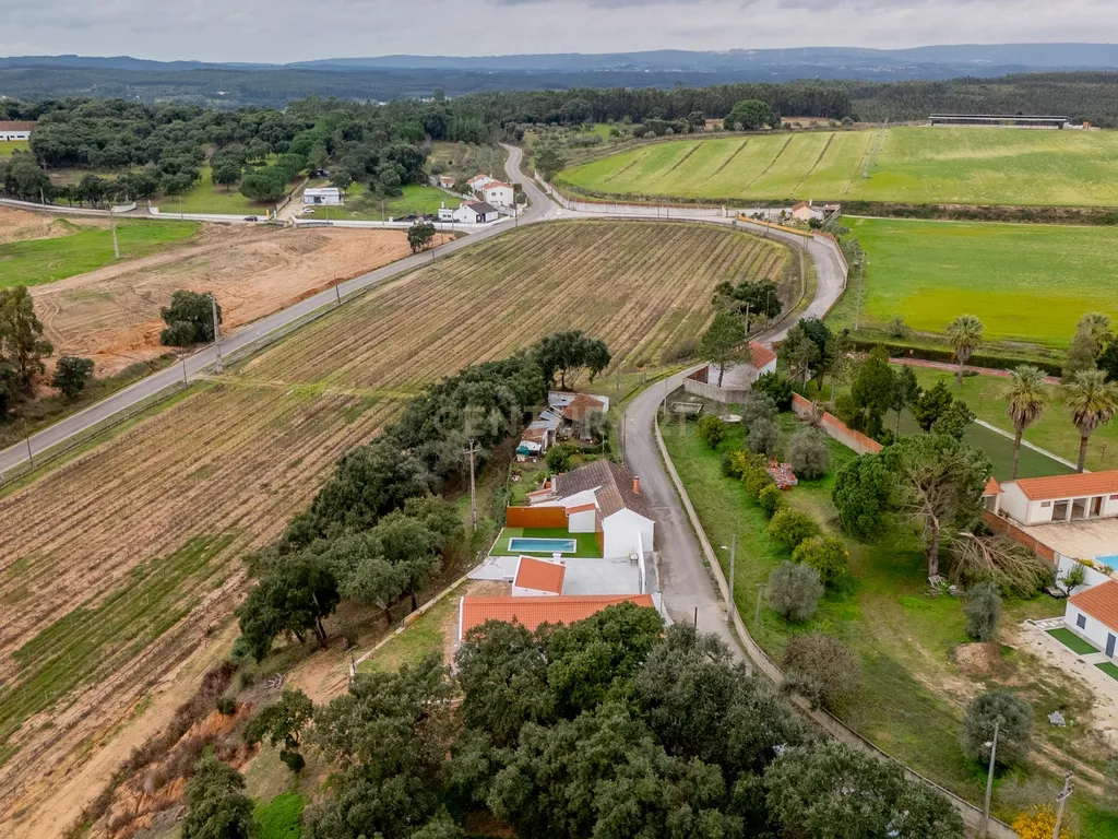 Land for Development in Outeiro da Cortiçada e Arruda dos Pisões, Rio Maior - image 30