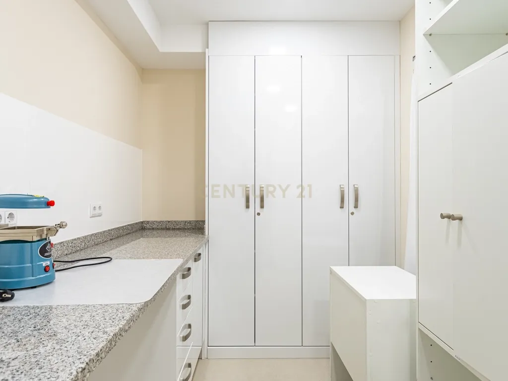 Business Property in São Domingos de Benfica, Lisboa - image 21