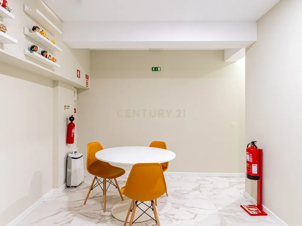 Business Property in São Domingos de Benfica, Lisboa - image 27