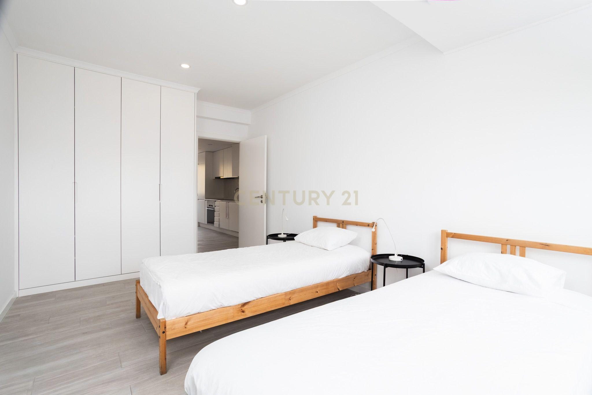 Absolutely Unique Business Opportunity in Lisbon - image 16
