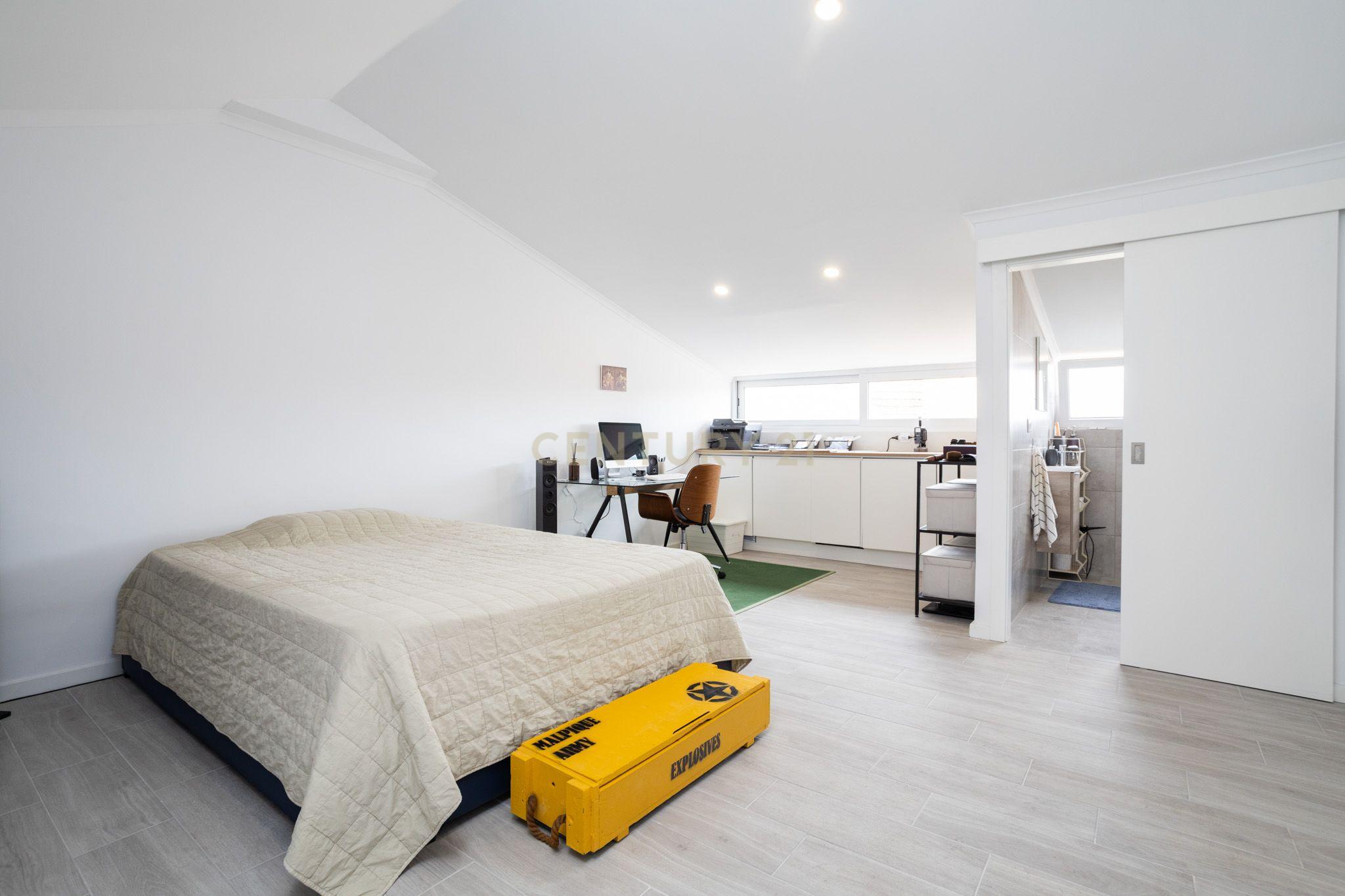 Absolutely Unique Business Opportunity in Lisbon - image 21