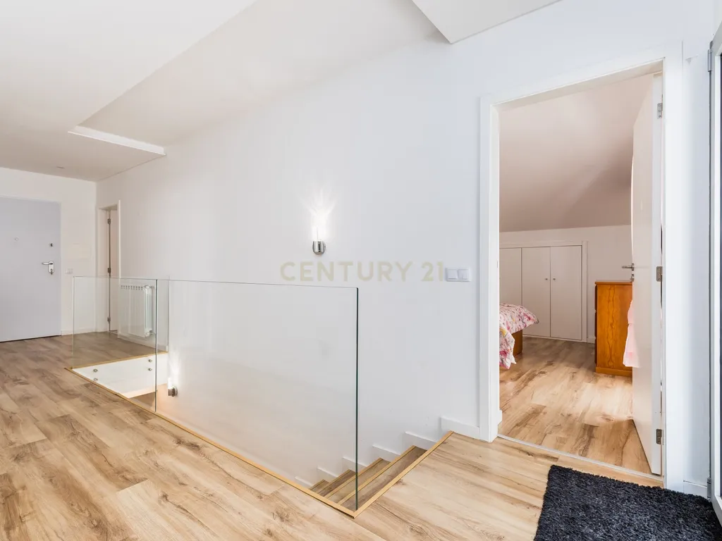 Business Property in Parceiros e Azoia, Leiria - image 12