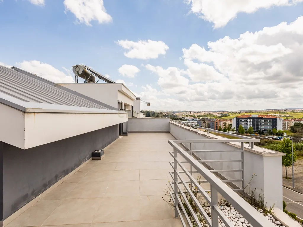 Business Property in Parceiros e Azoia, Leiria - image 17