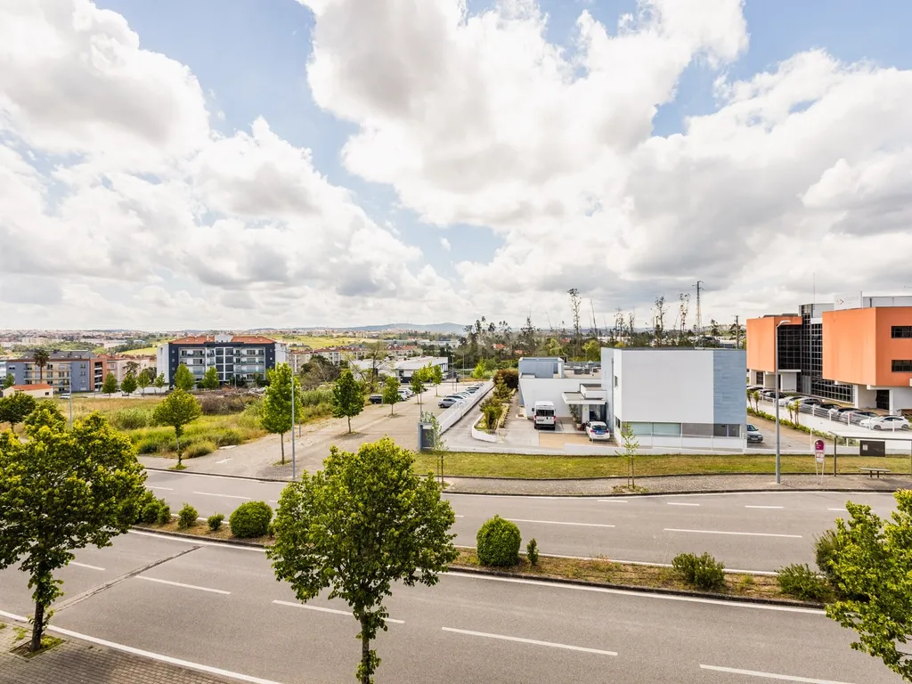 Business Property in Parceiros e Azoia, Leiria - image 21