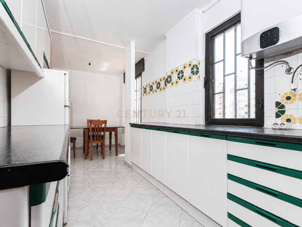 3-bedroom apartment in Monte Abraão – image 14
