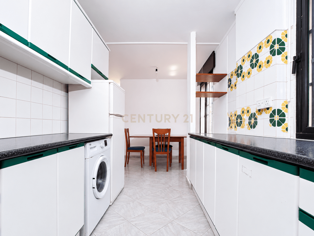 3-bedroom apartment in Monte Abraão – image 18