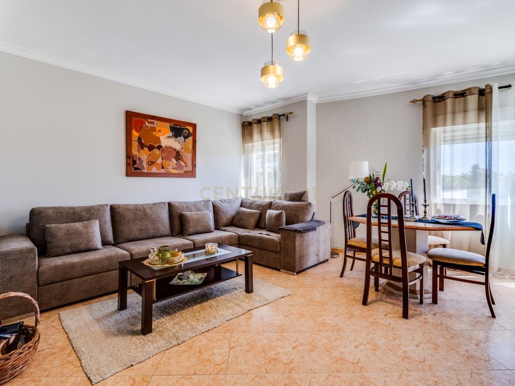 3-bedroom apartment in central Tavira – image 03