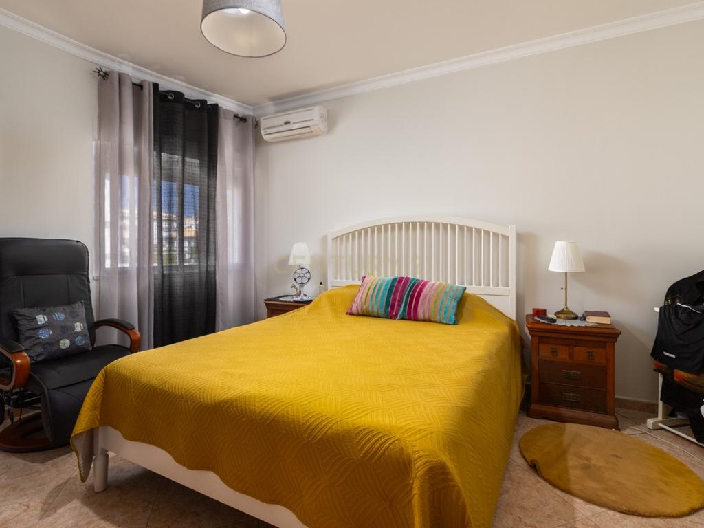 3-bedroom apartment in central Tavira – image 12