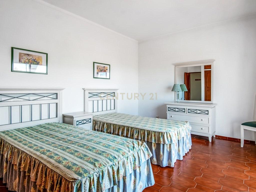 Apartment T2 in Alvor — image 19