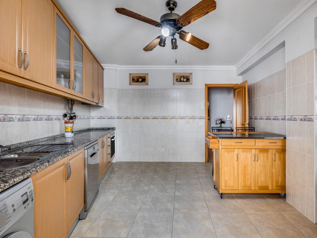 Apartment T2 in Olhão — image 05