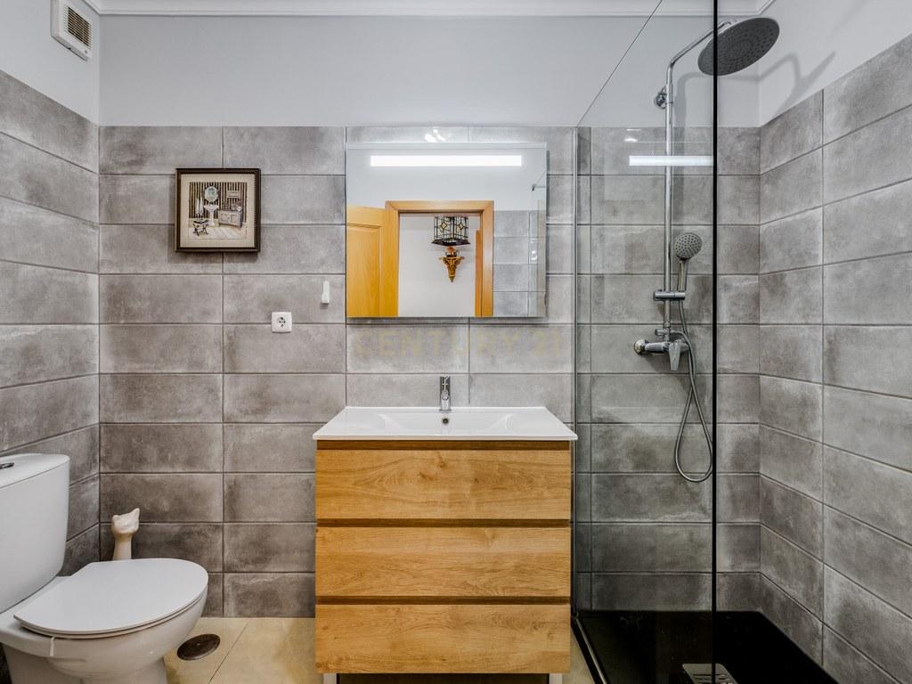 Apartment T2 in Olhão — image 14