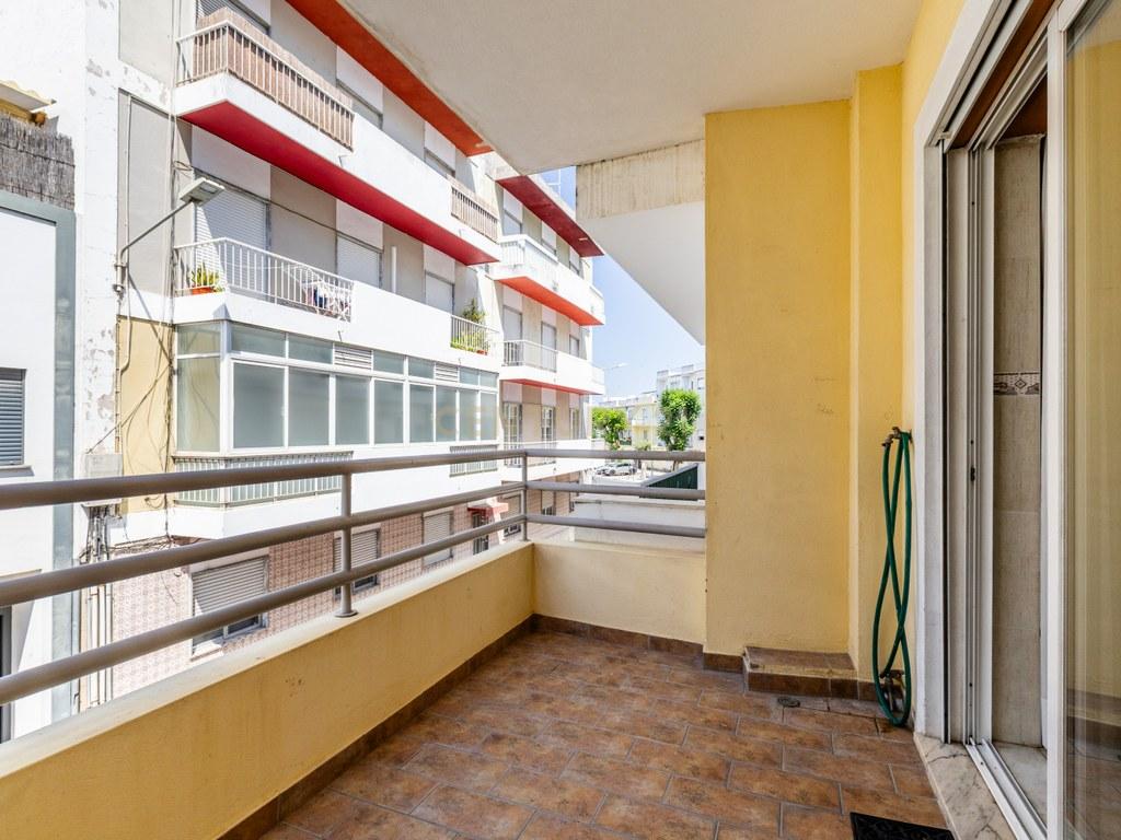 Apartment T2 in Olhão — image 16