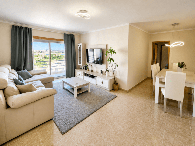 Apartment T2 in Portimão — image 01