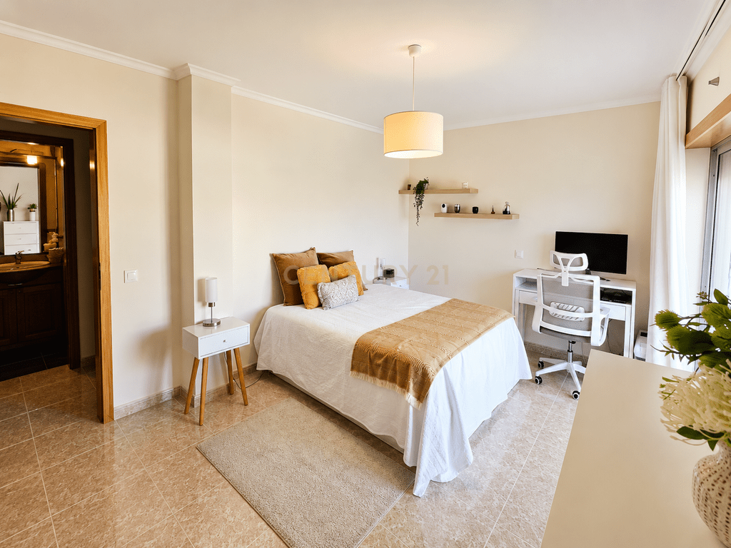 Apartment T2 in Portimão — image 07