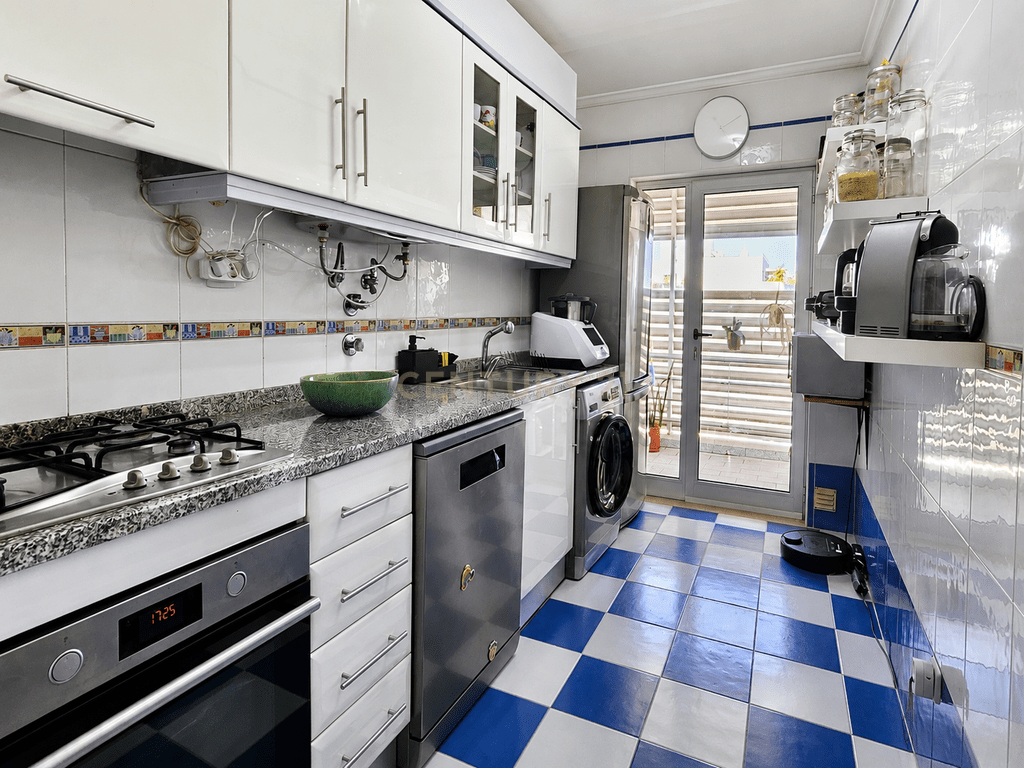 Apartment T2 in Portimão — image 16