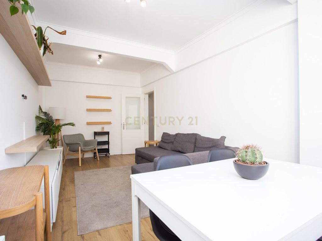 Apartment T2 in Rio de Mouro — image 19
