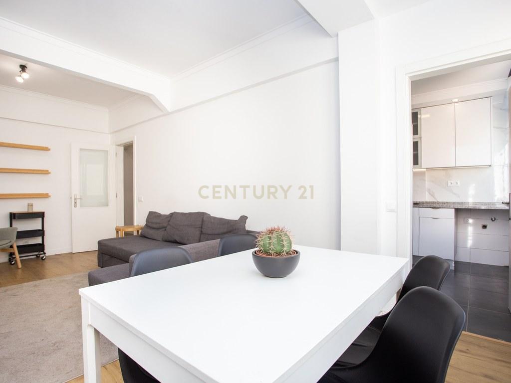 Apartment T2 in Rio de Mouro — image 21