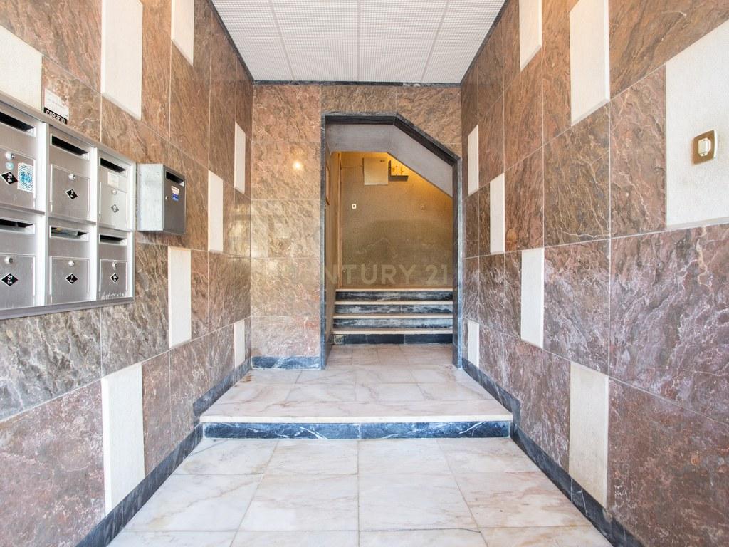 Apartment T2 in Rio de Mouro — image 24