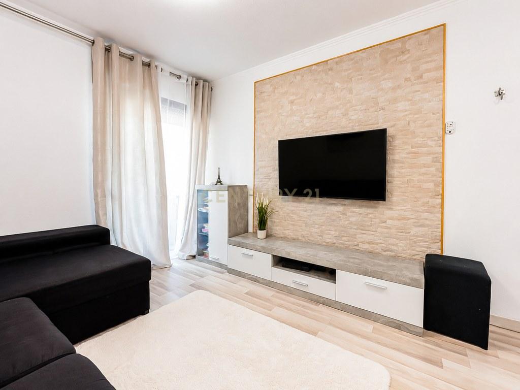 Apartment T3 in Corroios — image 05