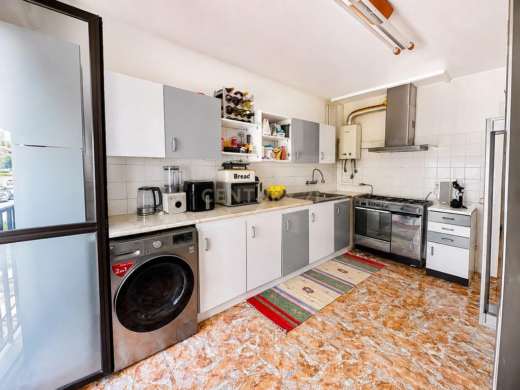 Apartment T3 in Corroios — image 10