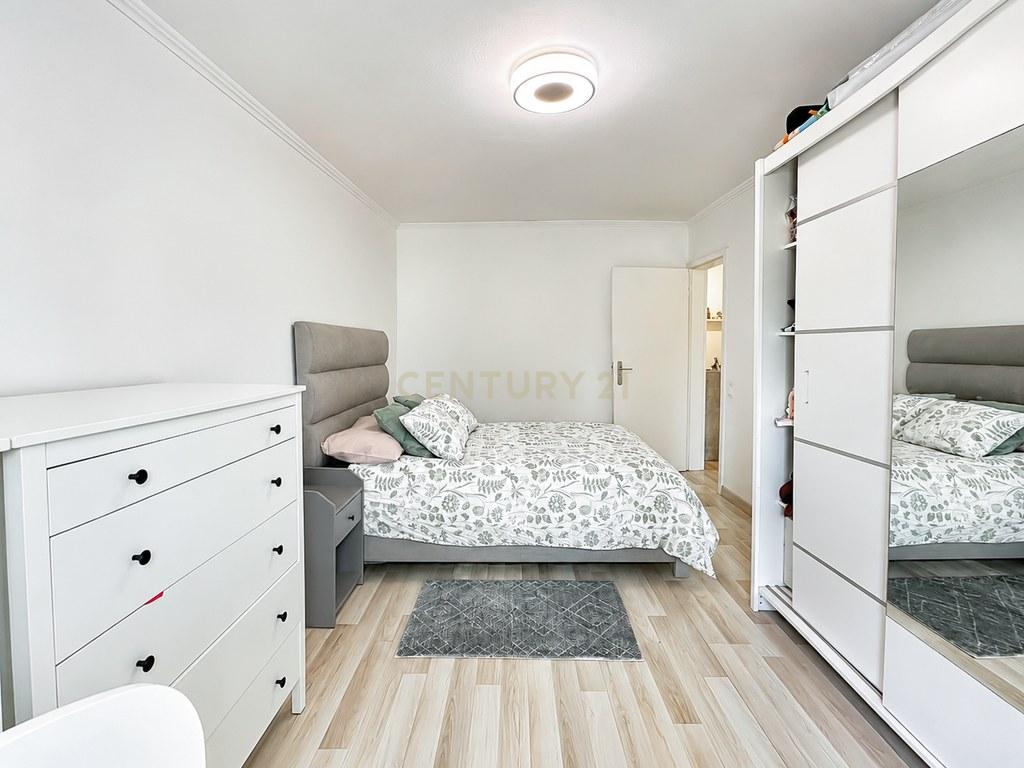 Apartment T3 in Corroios — image 17