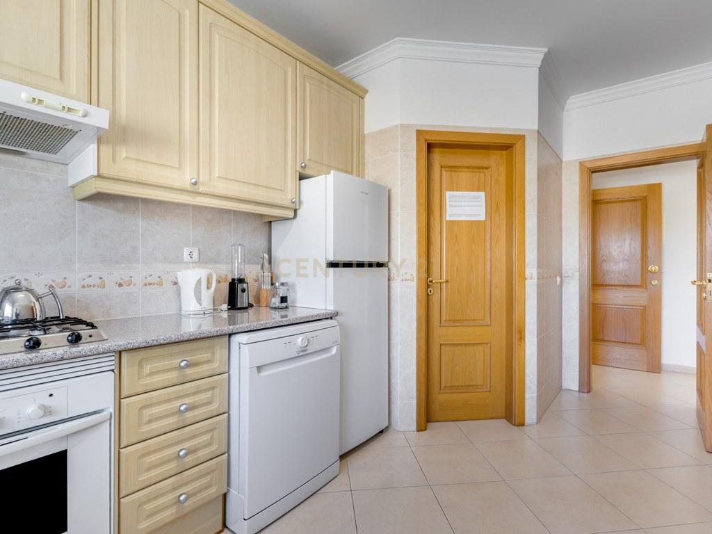 Apartment T3 in Portimão — image 10