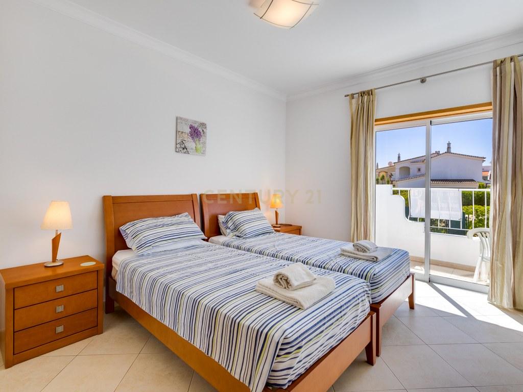 Apartment T3 in Portimão — image 17