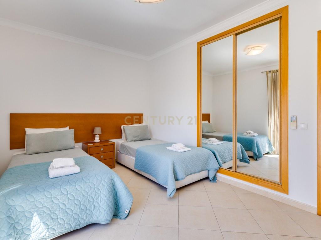 Apartment T3 in Portimão — image 19