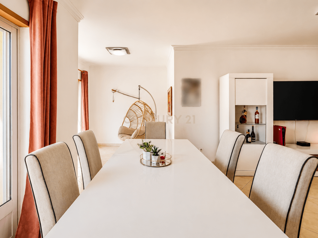 Apartment T3 in Quelfes — image 04