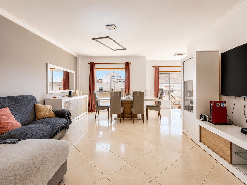Apartment T3 in Quelfes — image 06