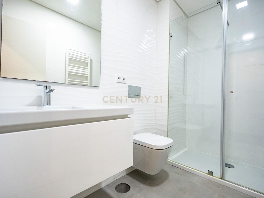 Apartment T3 in Santo António dos Olivais — image 23