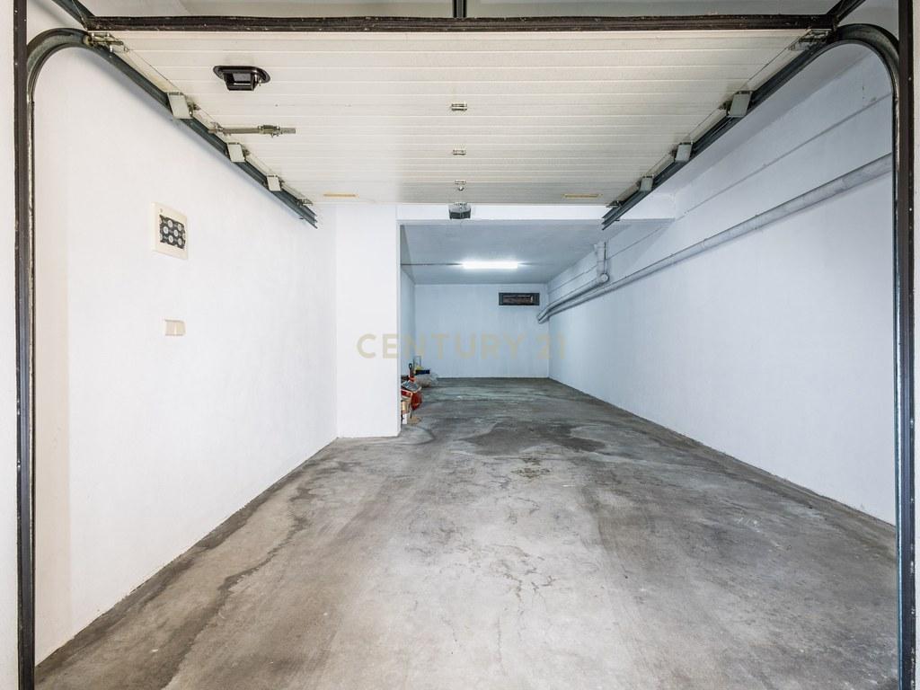 Apartment T3 in União das freguesias de Marrazes e Barosa — image 32