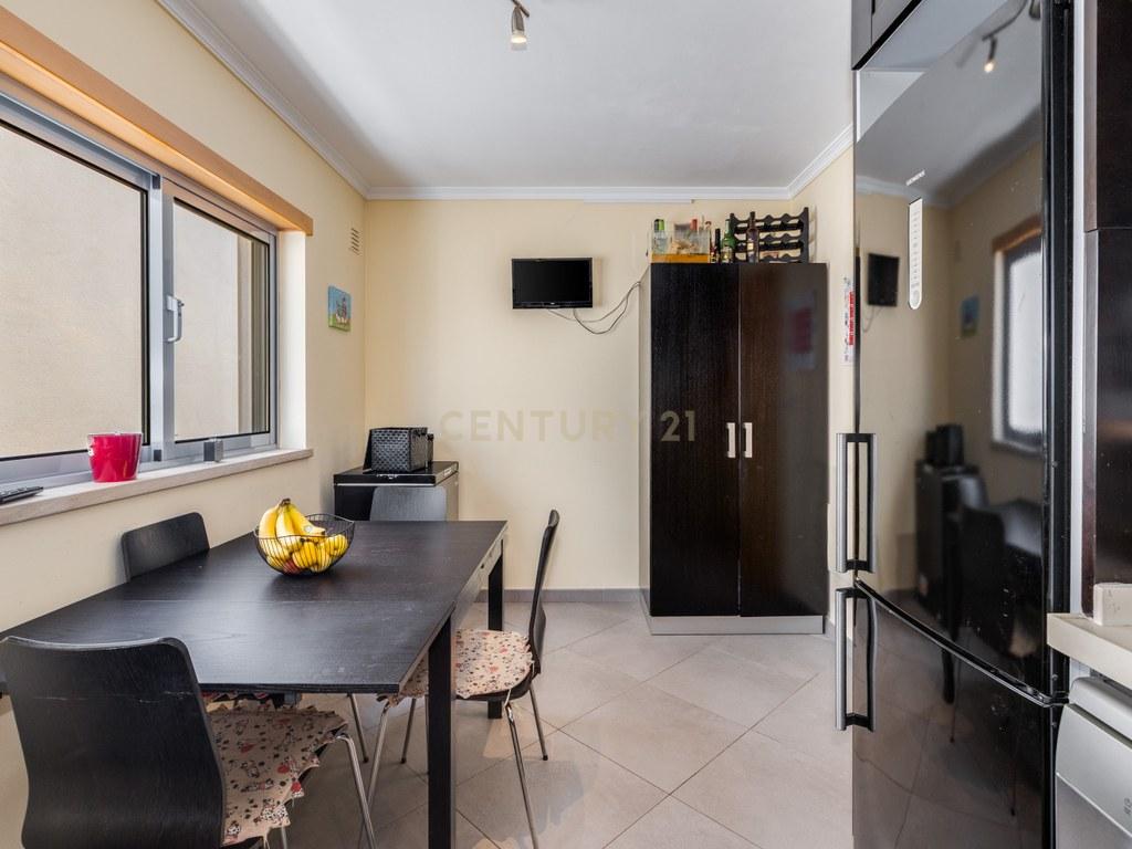 Apartment T3 in Vila Real de Santo António — image 08