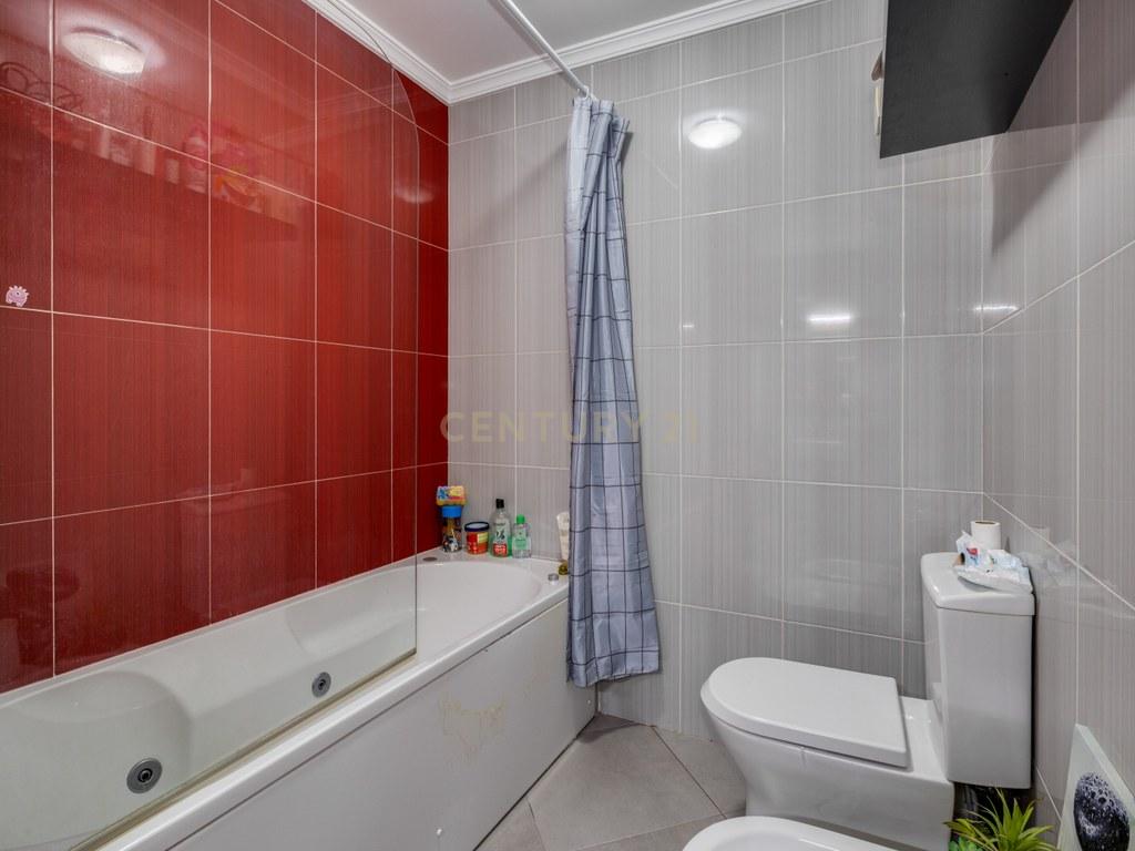 Apartment T3 in Vila Real de Santo António — image 11