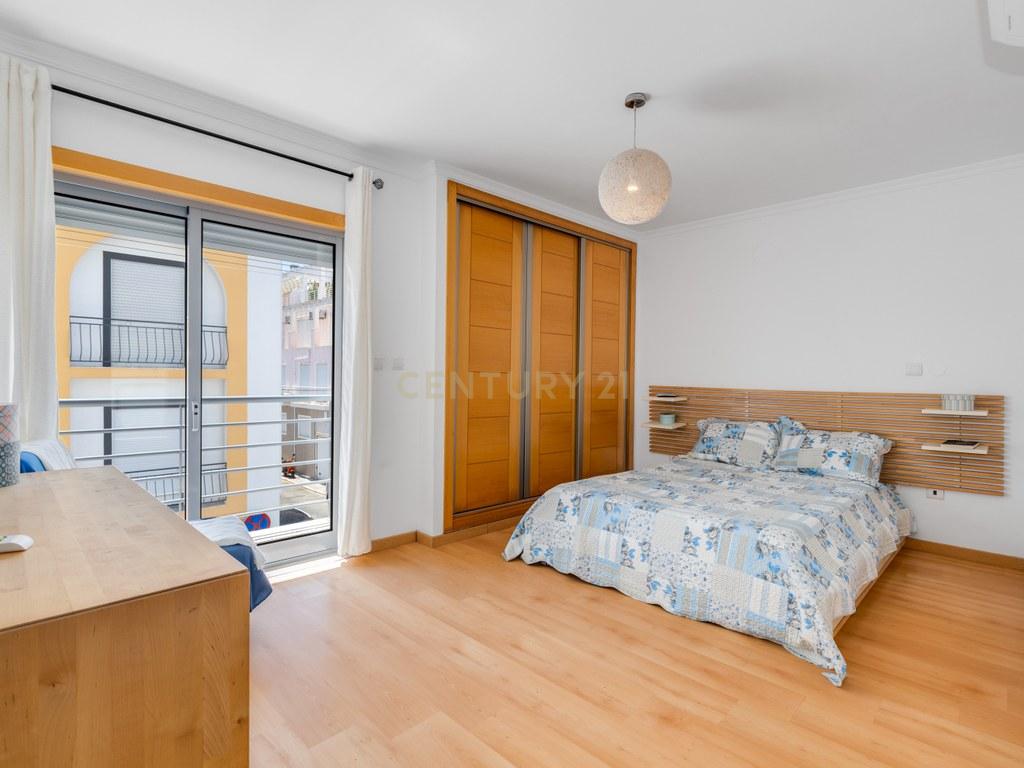 Apartment T3 in Vila Real de Santo António — image 20