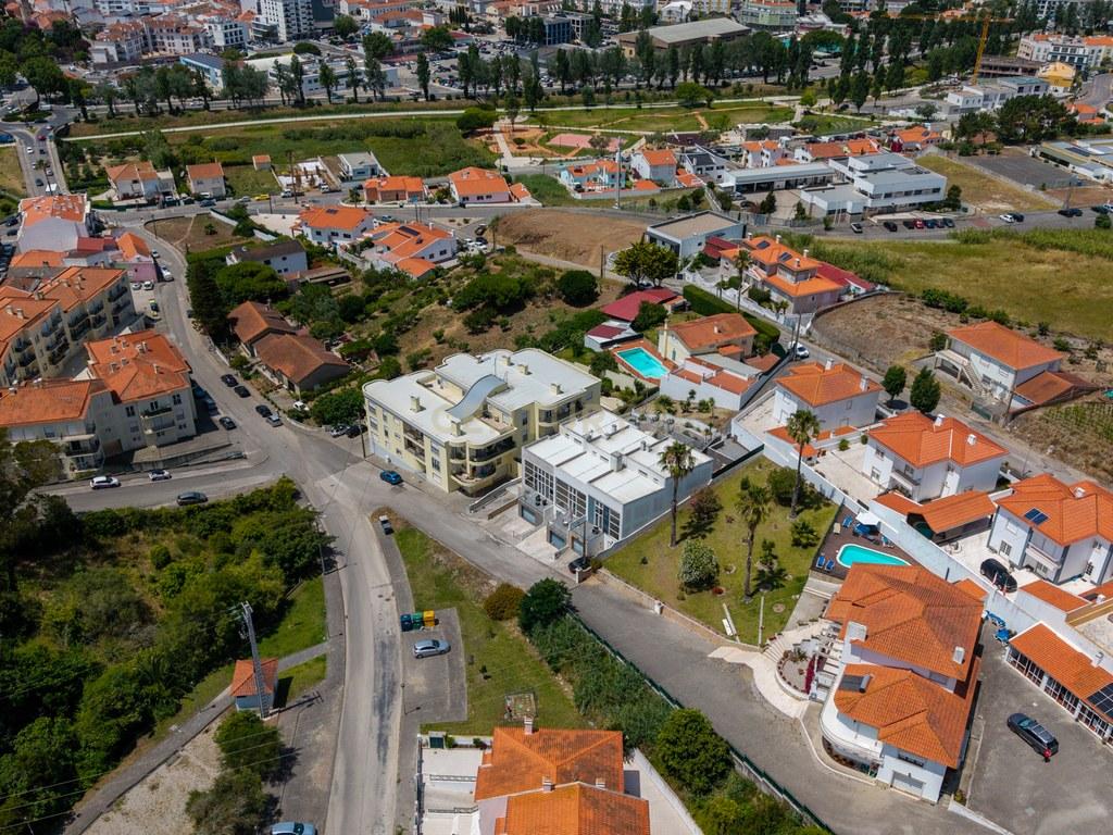 House T2 in União das freguesias de Lourinhã e Atalaia — image 04