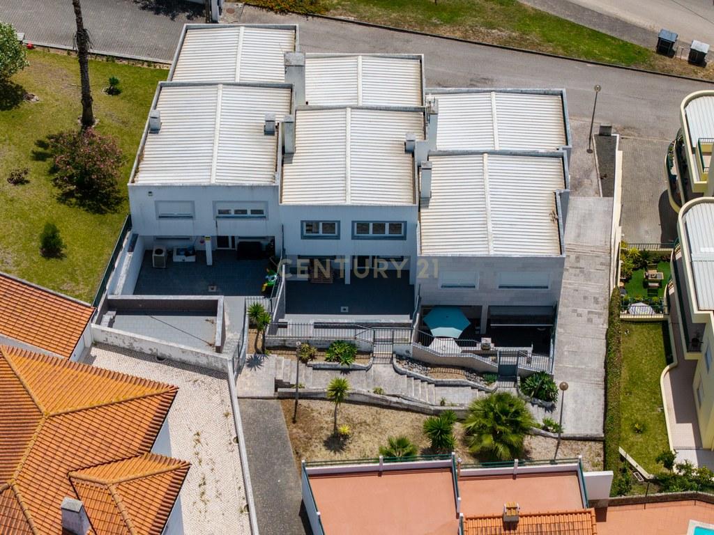 House T2 in União das freguesias de Lourinhã e Atalaia — image 05