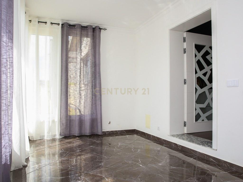 House T3 in Olho Marinho — image 07