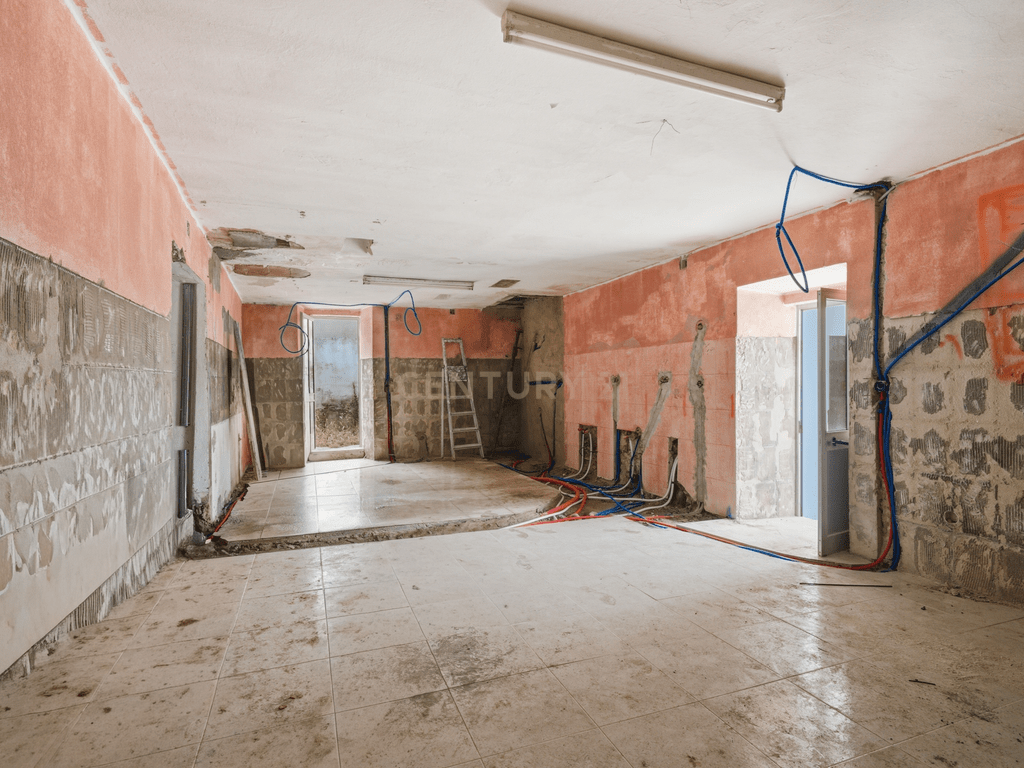 House T3 in União das freguesias de Lourinhã e Atalaia — image 02