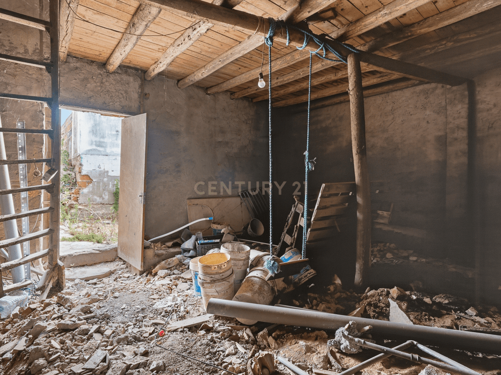 House T3 in União das freguesias de Lourinhã e Atalaia — image 22