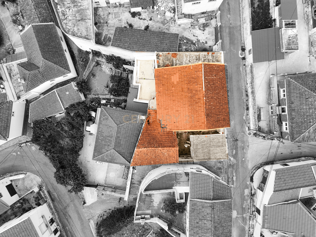 House T3 in União das freguesias de Lourinhã e Atalaia — image 25
