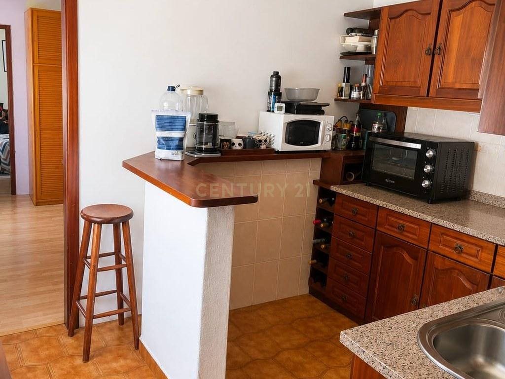 House T4+ in Alcabideche — image 39