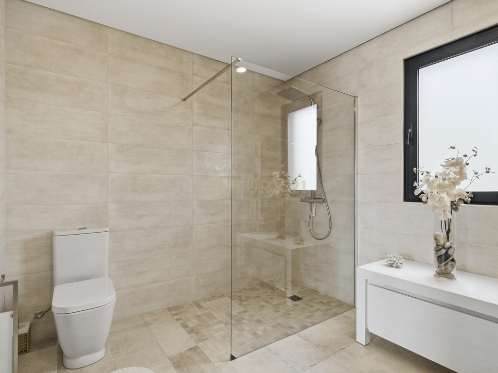 3-bedroom villa in Caldas da Rainha – image 15