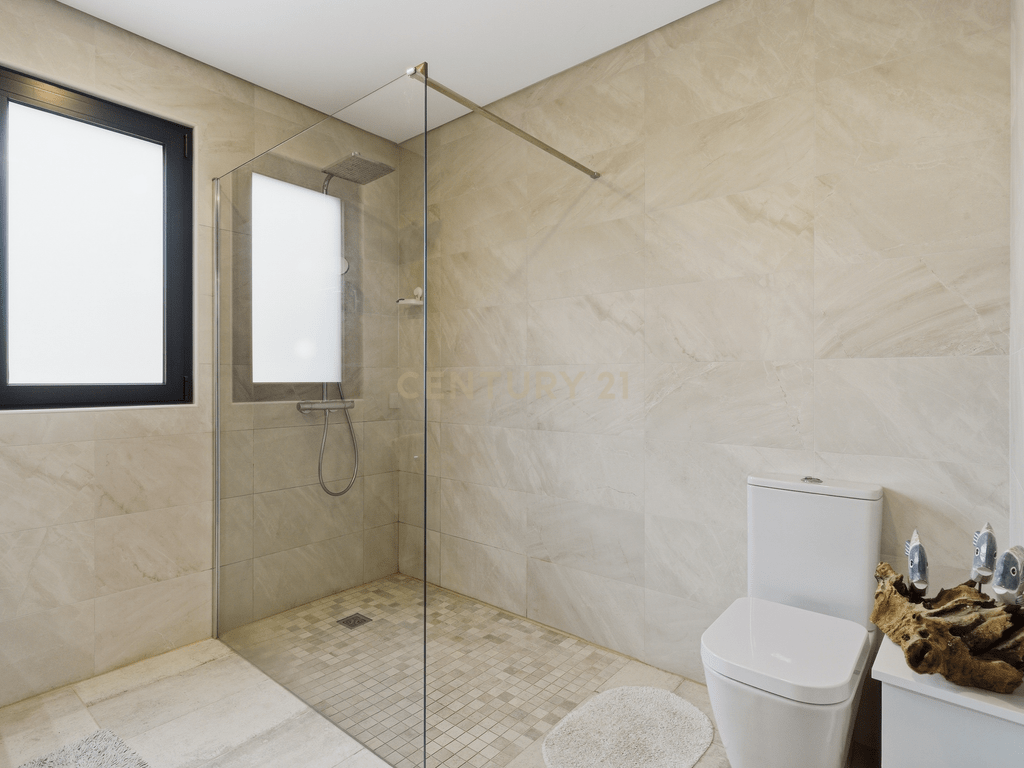 3-bedroom villa in Caldas da Rainha – image 20